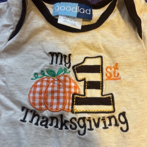 "My First Thanksgiving" onesie - 6 months - Picture 2 of 5